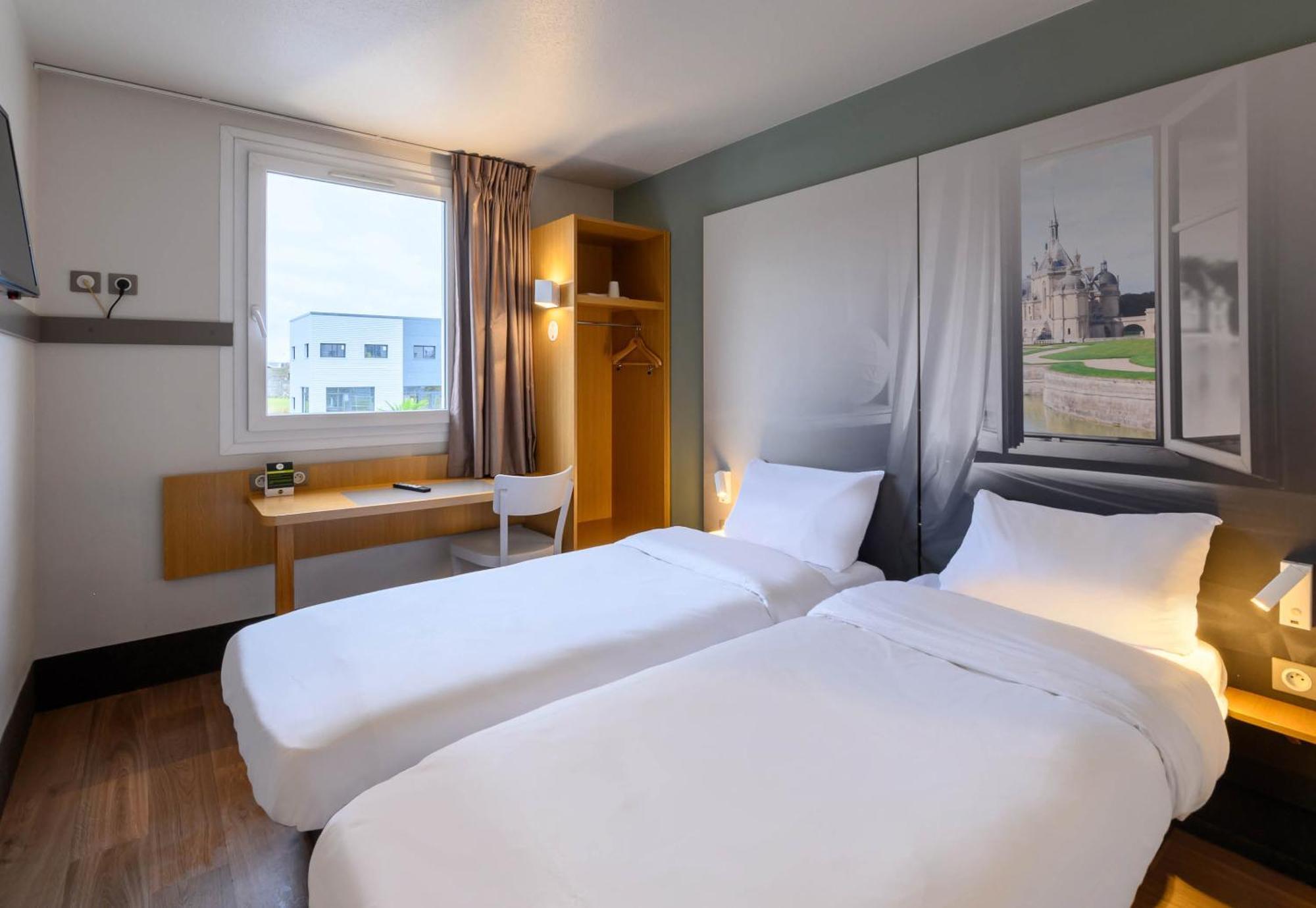 B&B Hotel Creil Chantilly Kültér fotó
