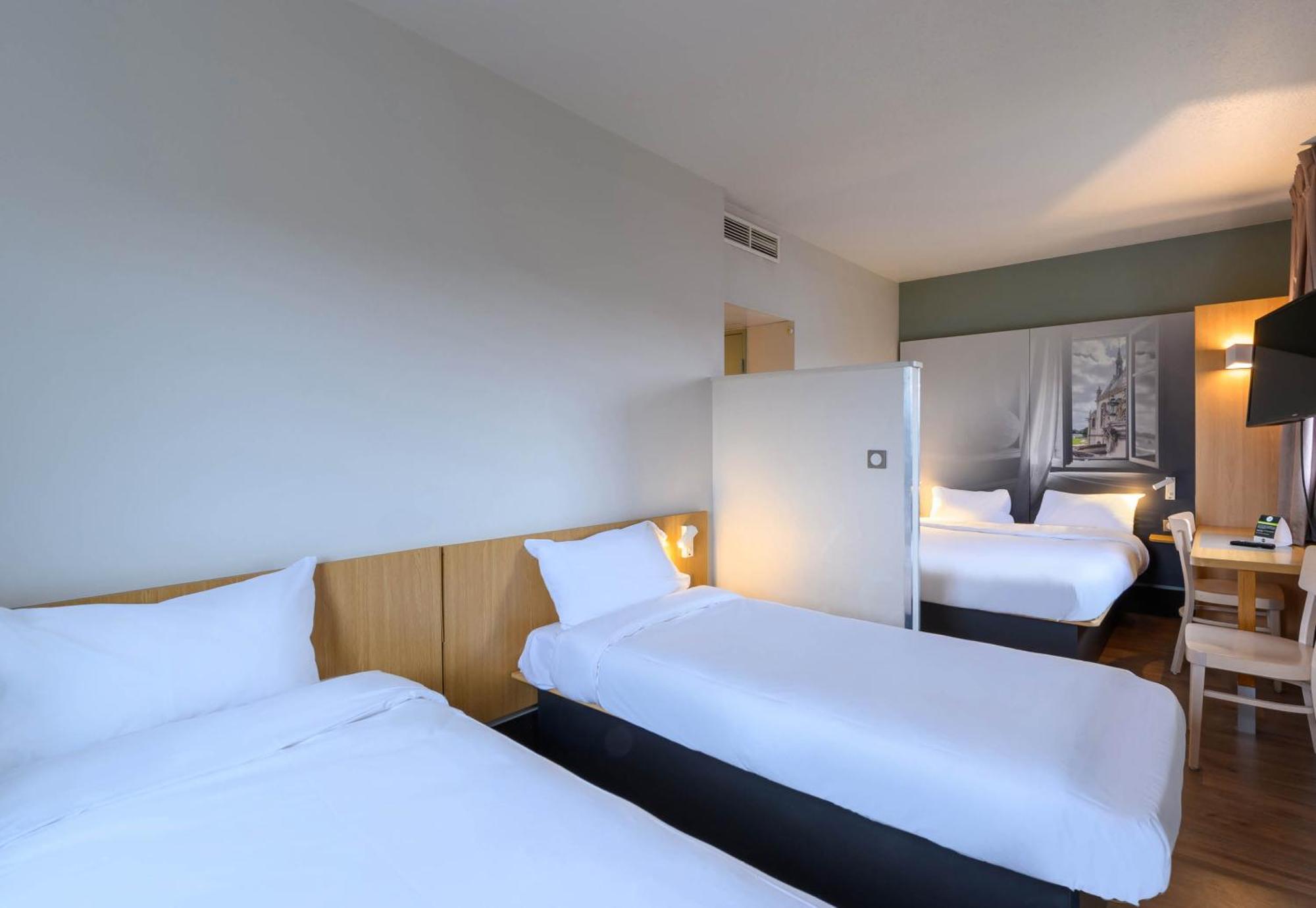 B&B Hotel Creil Chantilly Kültér fotó