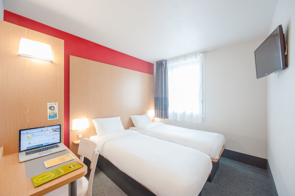 B&B Hotel Creil Chantilly Kültér fotó