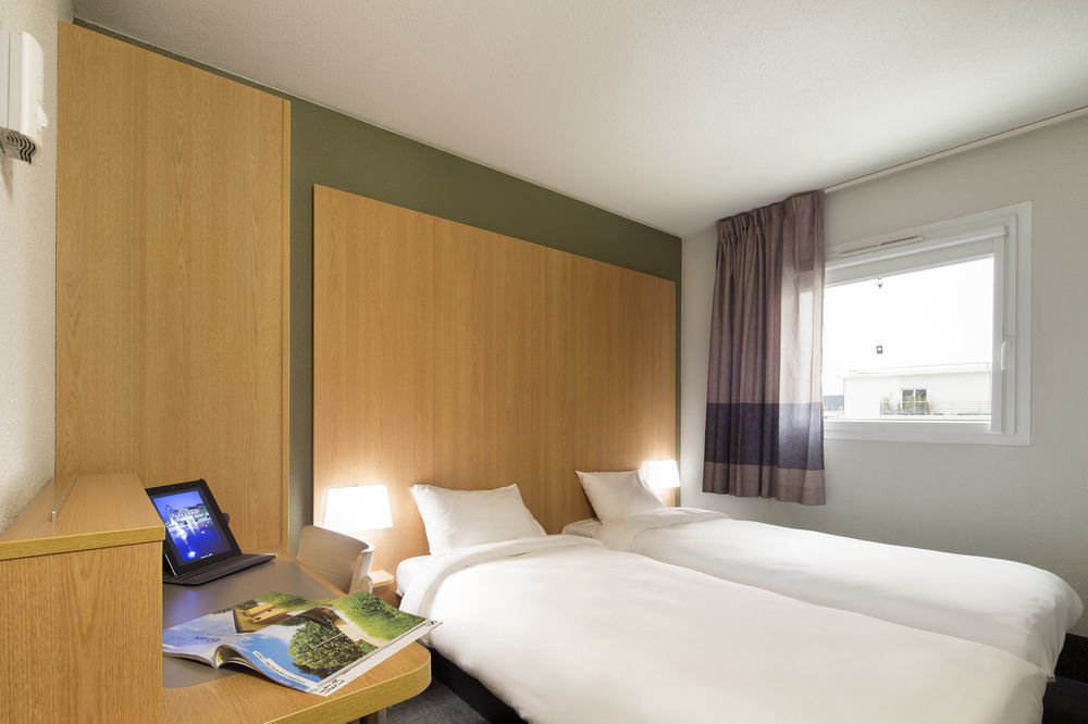 B&B Hotel Creil Chantilly Kültér fotó
